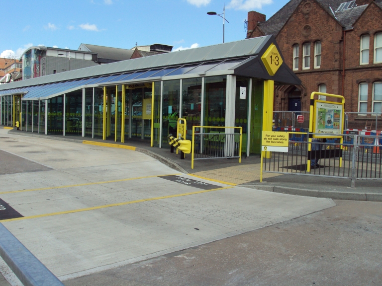 St_Helens_bus_station_-_DSC00154-768×576